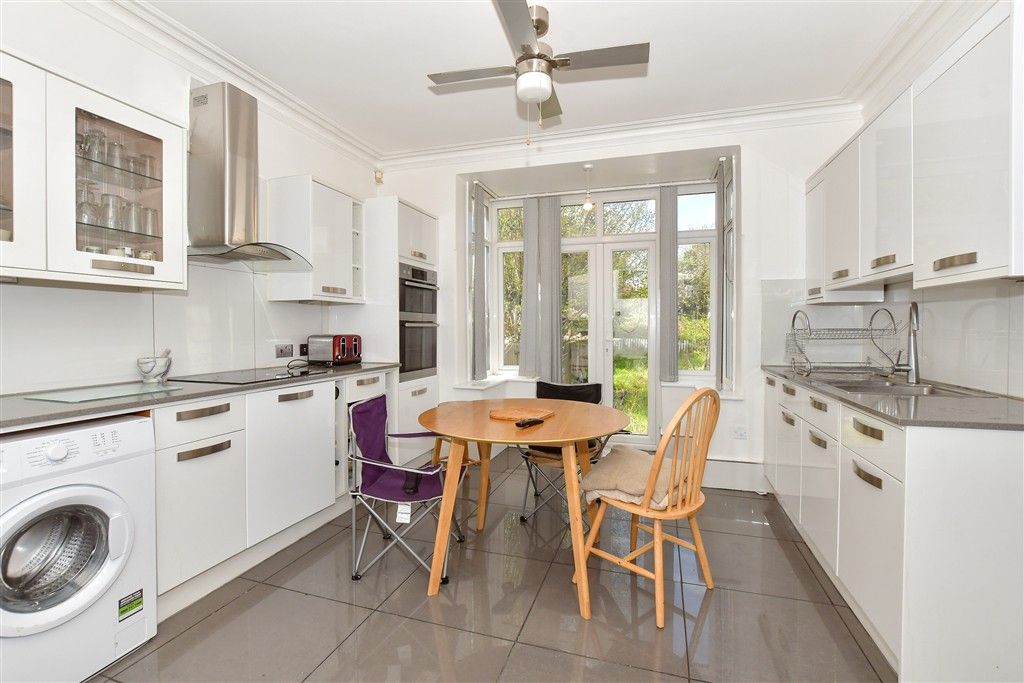Property photo 1 of 12 Kitchen/ Breakfast Room