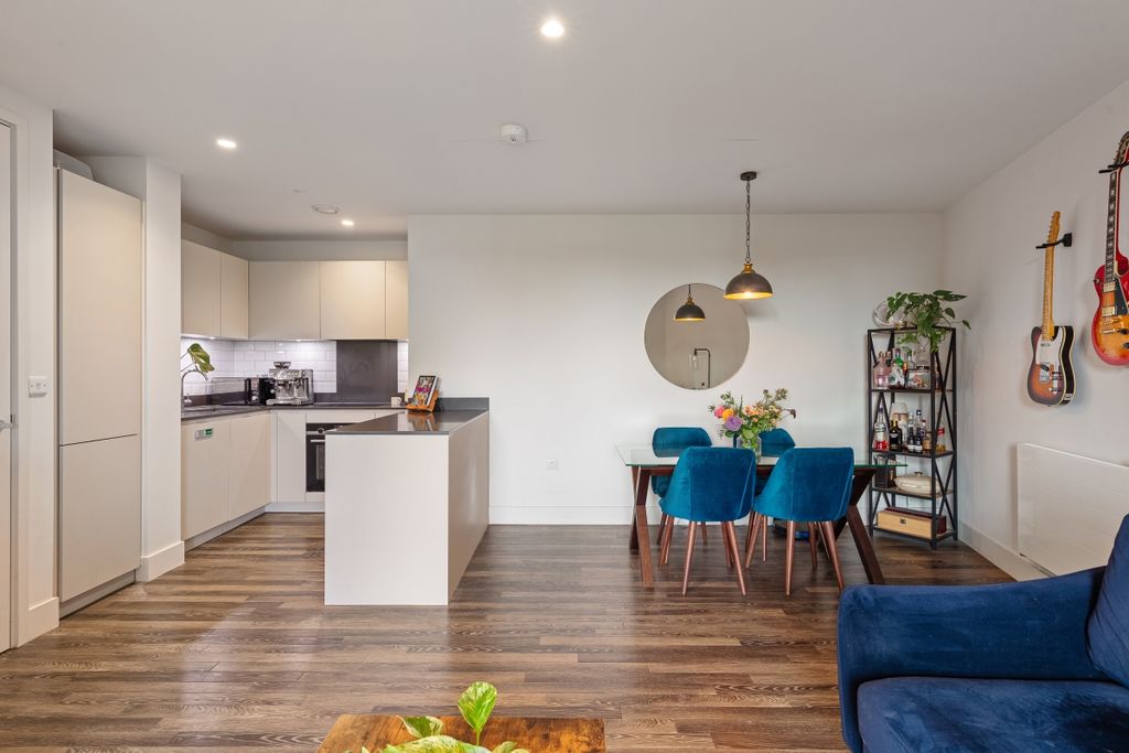 Property photo 2 of 12 094A4117
