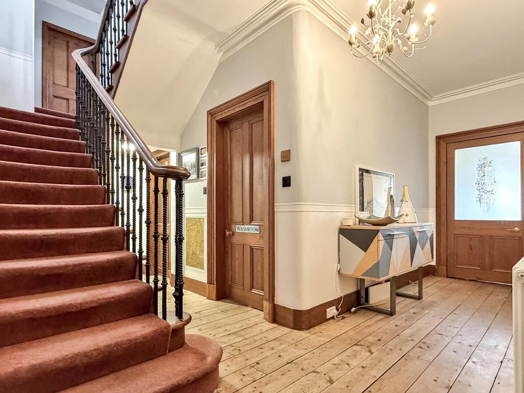 Property photo 2 of 35 Hallway