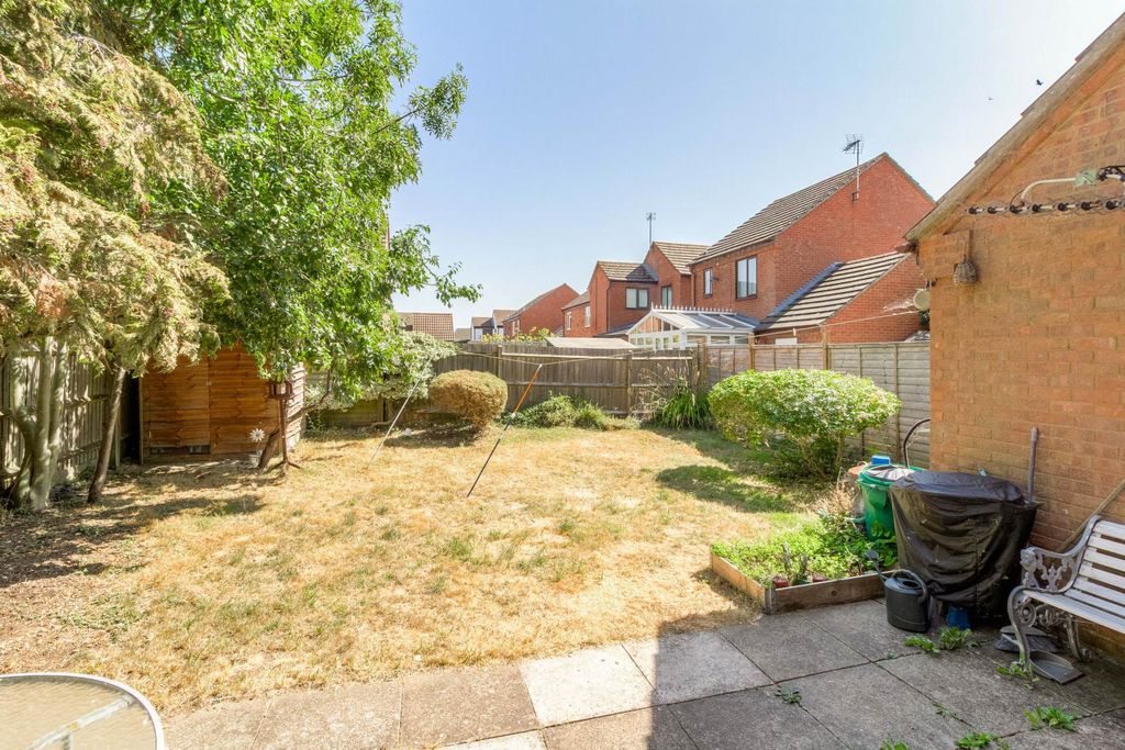 Property photo 2 of 15