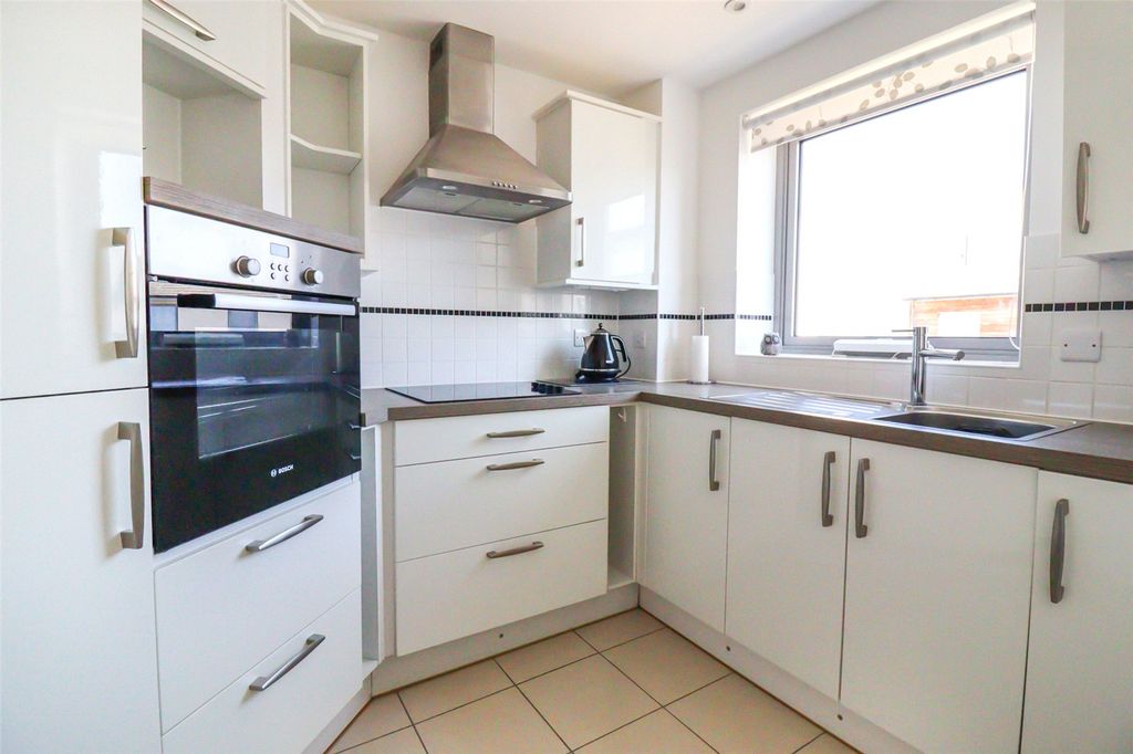 Property photo 3 of 12 Picture No. 04