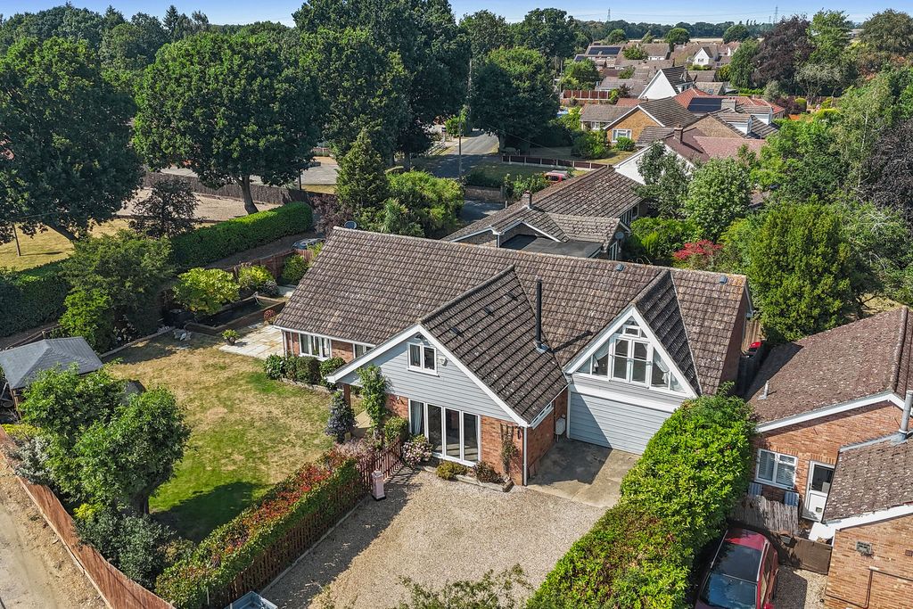 Property photo 1 of 31