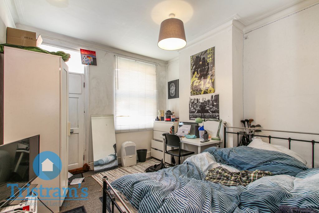 Property photo 2 of 13 Img_4795