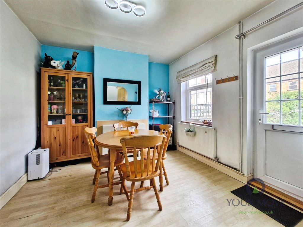 Property photo 3 of 23 Kitchen/Diner