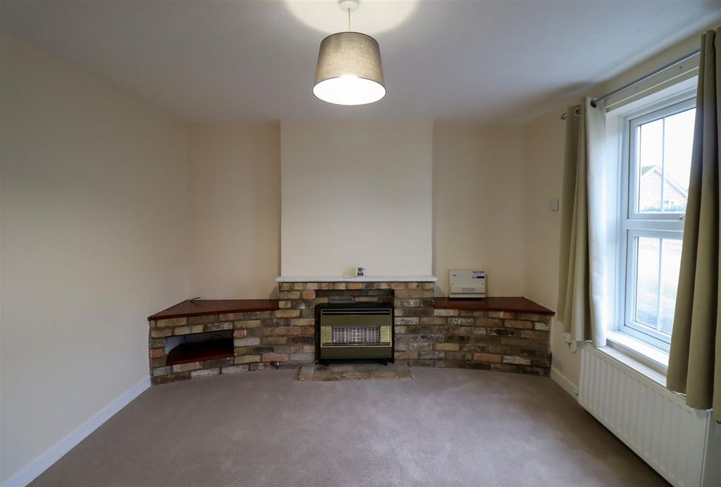 Property photo 2 of 8 Img_5782.Jpg