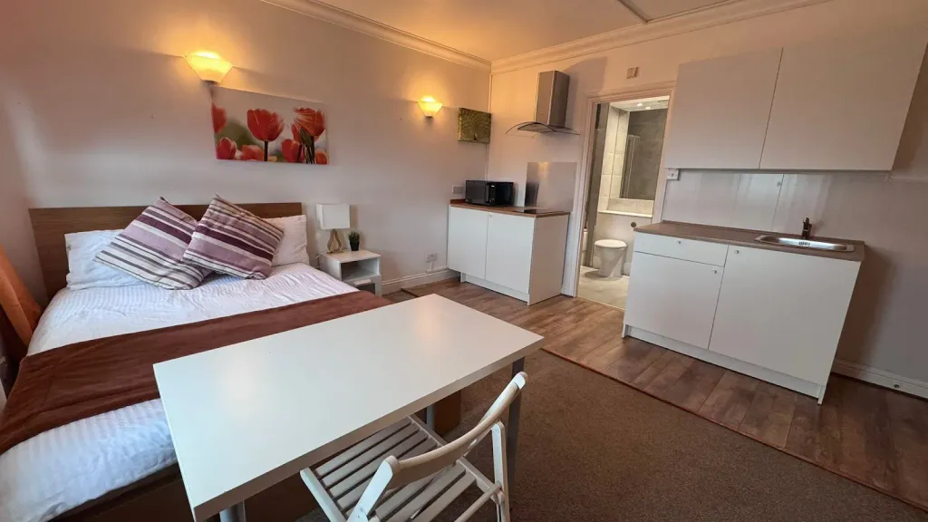 Property photo 3 of 7