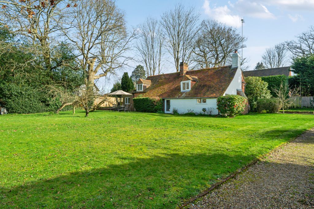 Property photo 2 of 13 2