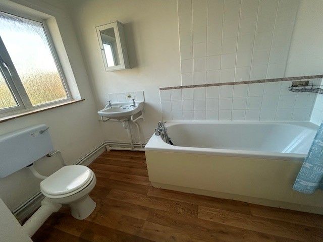 Property photo 3 of 6 Bathroom