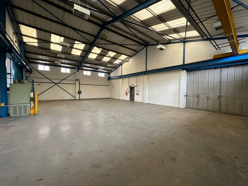 Property photo 2 of 3