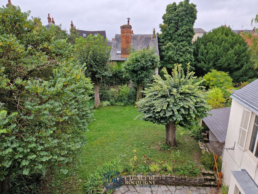 Property photo 3 of 22