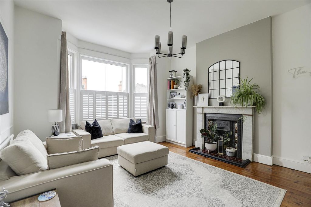 Property photo 2 of 15 Living Room