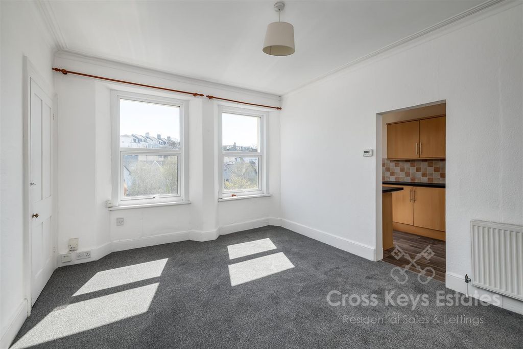 Property photo 3 of 14 Living Room