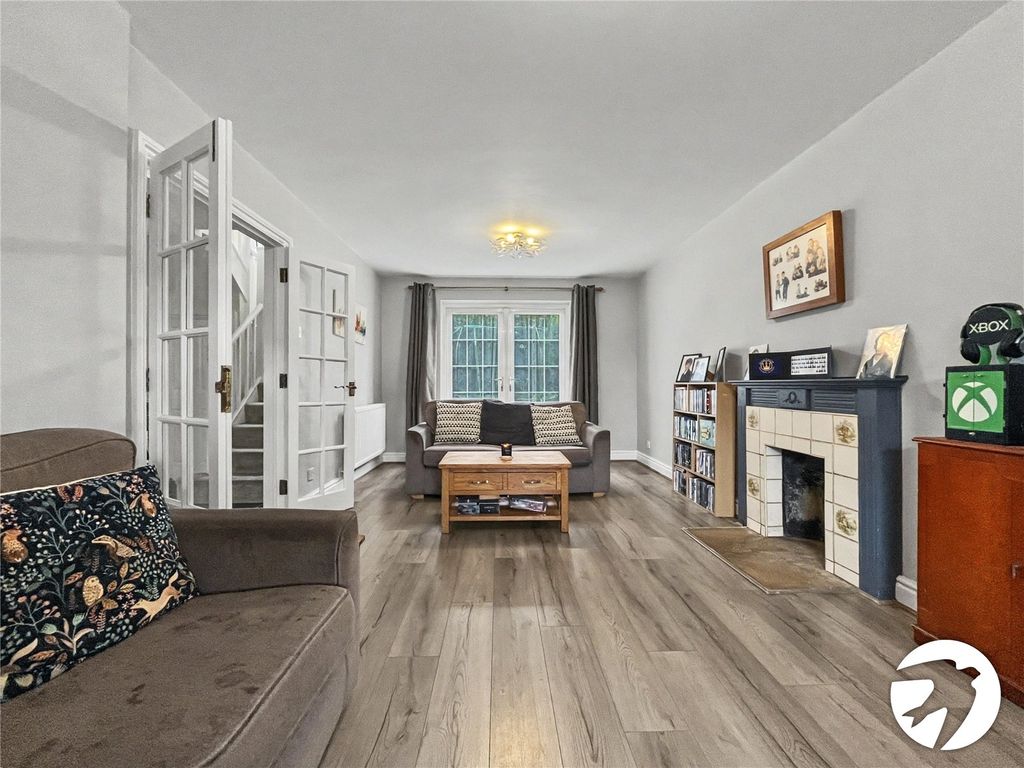 Property photo 2 of 18 Picture No. 20