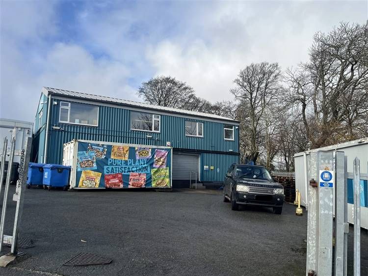 Property photo 2 of 7