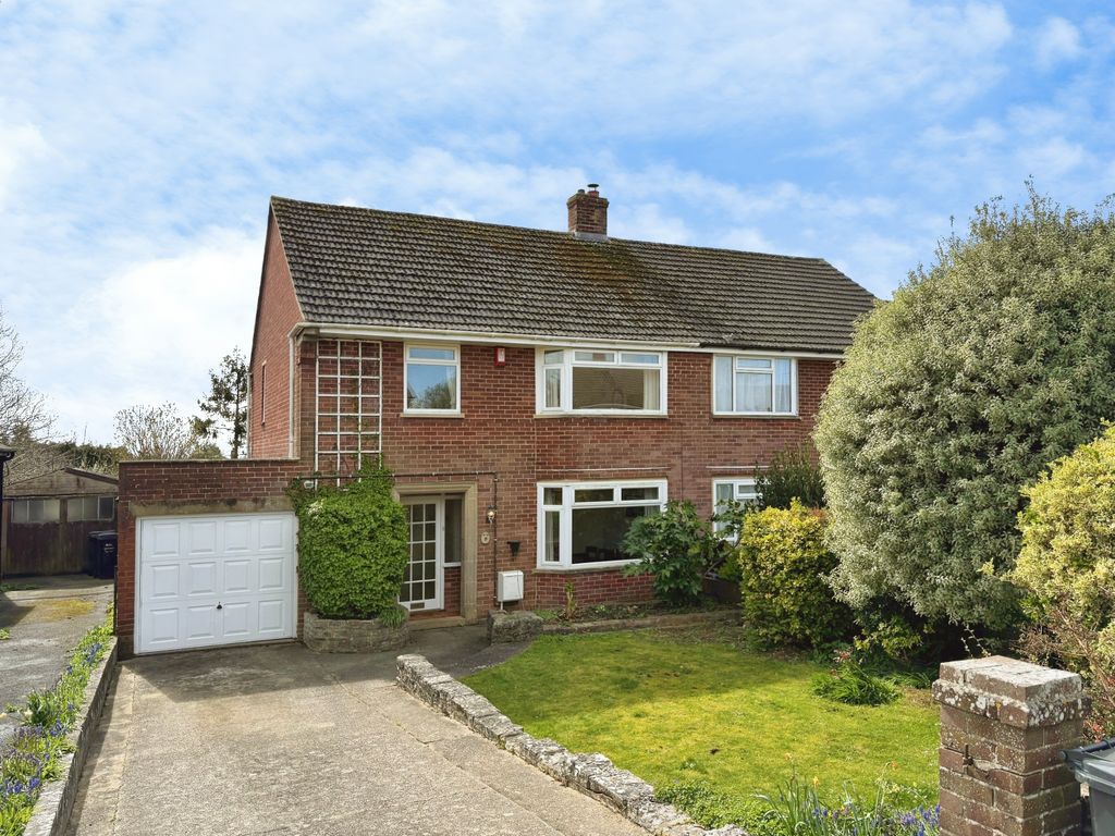 Property photo 1 of 24 5c20d33F-1