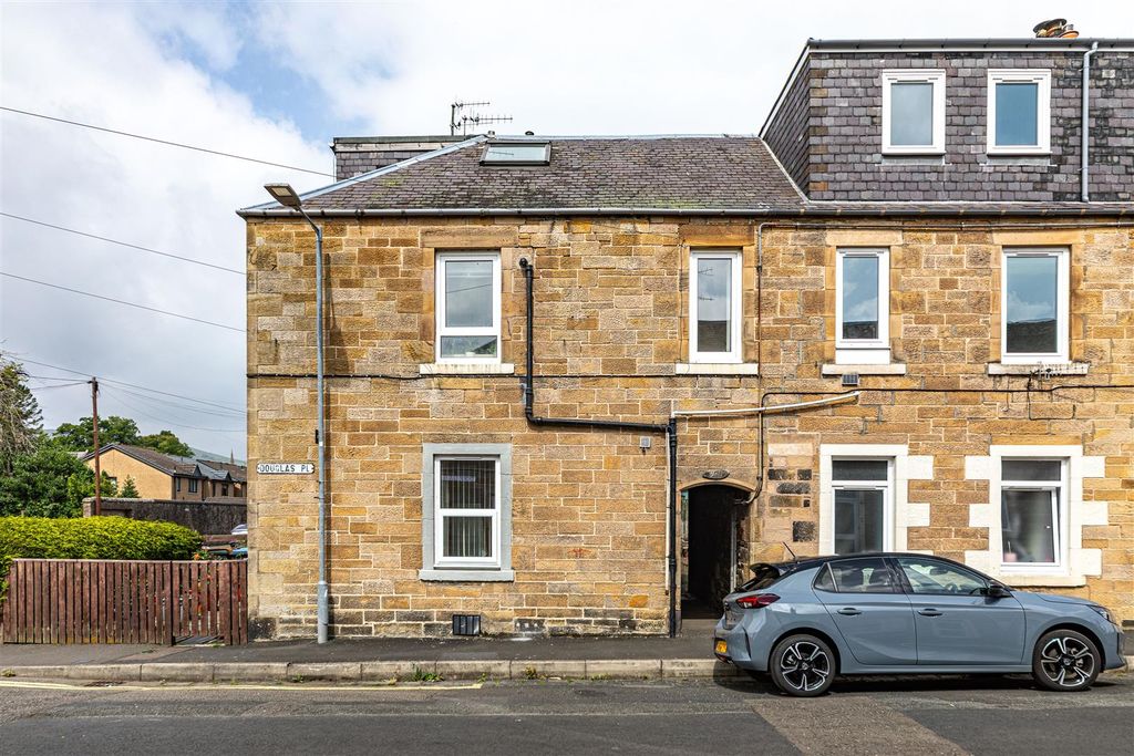 Property photo 2 of 19 9 Douglas Place Galashiels 03.Jpg