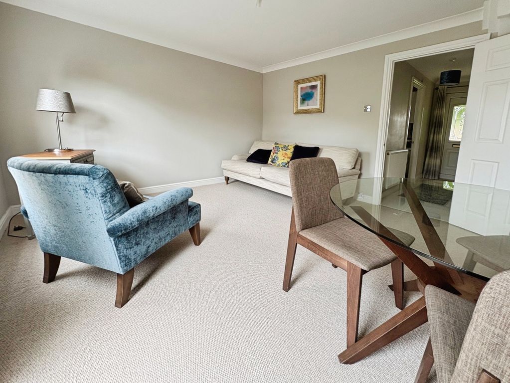 Property photo 3 of 12 Pbox-Img.Jpg