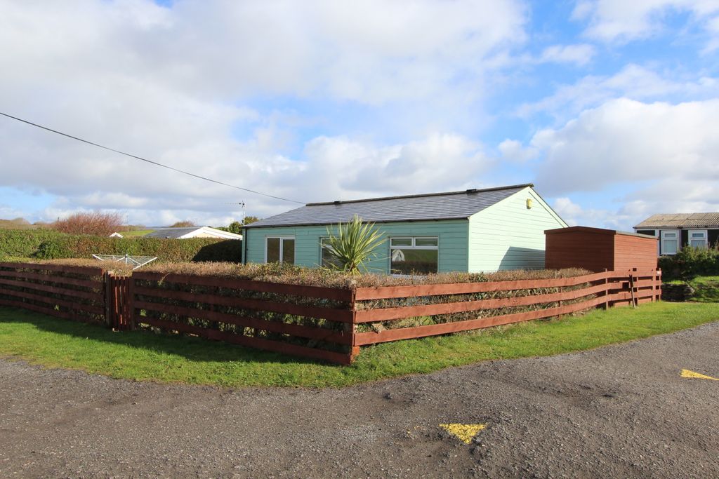 Property photo 1 of 10 Photo 01