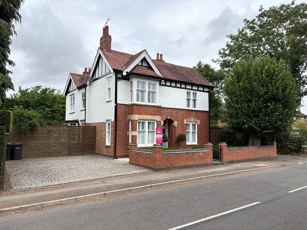 Property photo 1 of 38