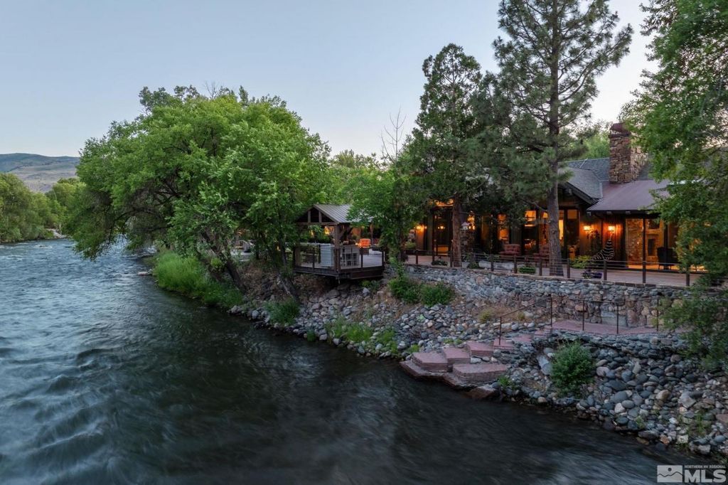 Property photo 1 of 30