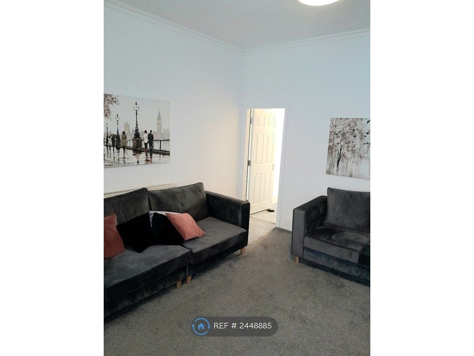 Property photo 3 of 4
