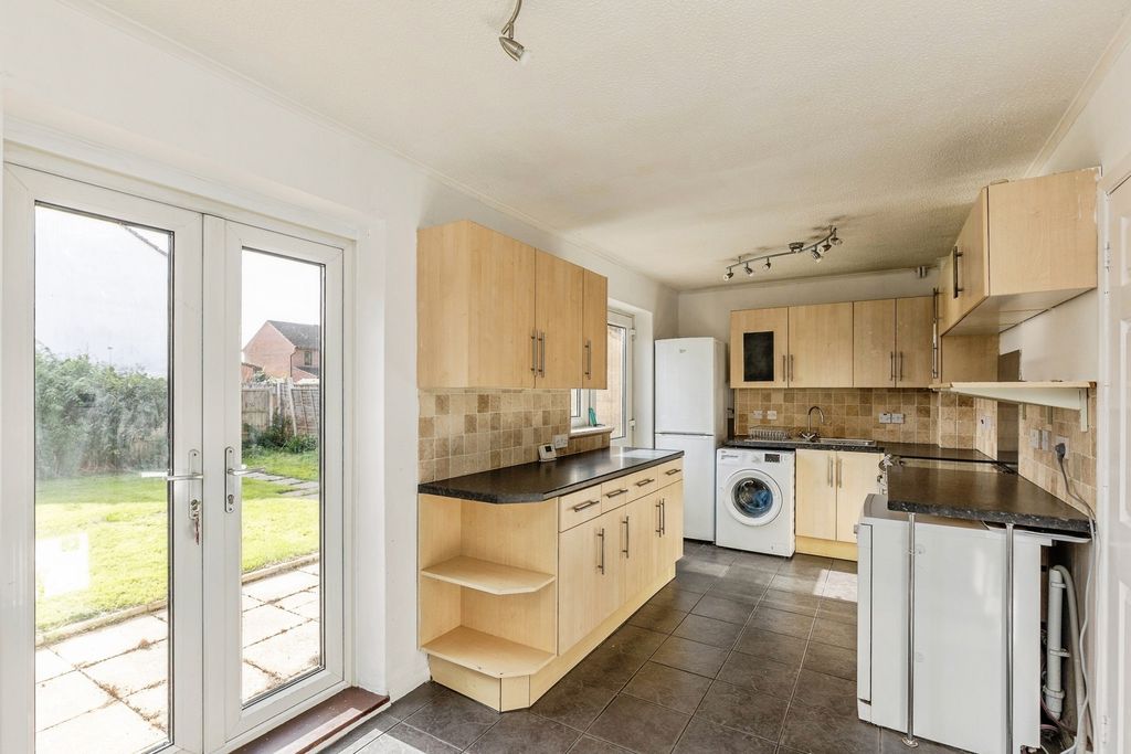Property photo 2 of 19 Pbox-Img.Jpg