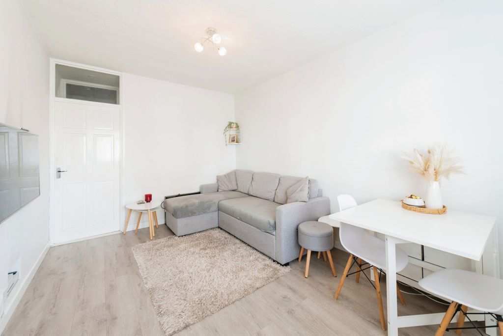 Property photo 3 of 13 Photography