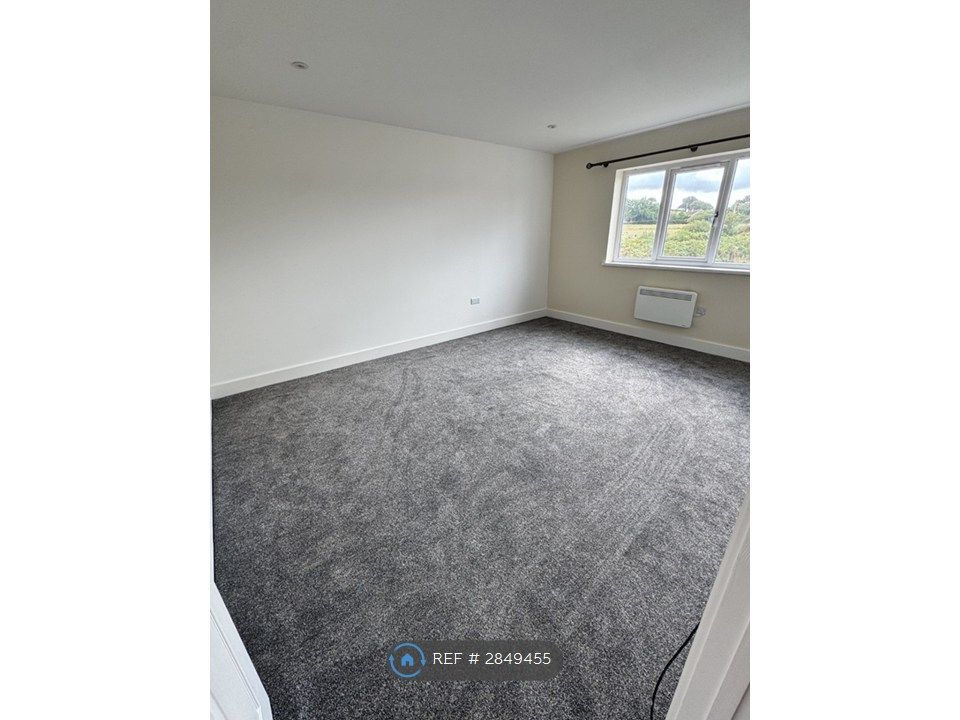 Property photo 3 of 3