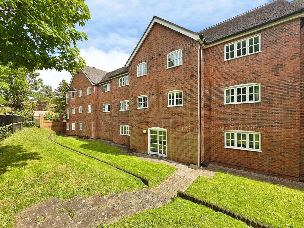 Property photo 1 of 38