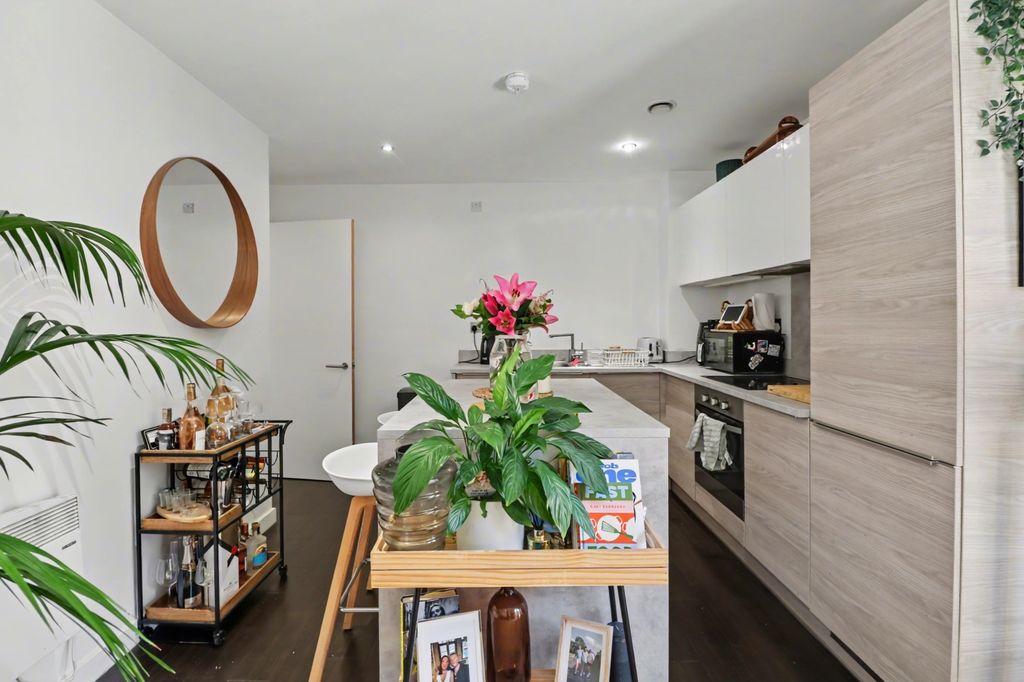 Property photo 3 of 10 Img_3154