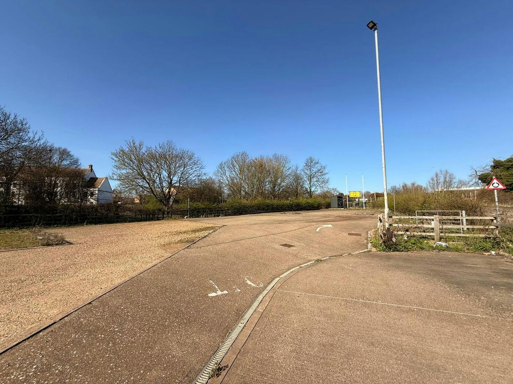 Property photo 2 of 5 Img-20260319-Wa0019.Jpg