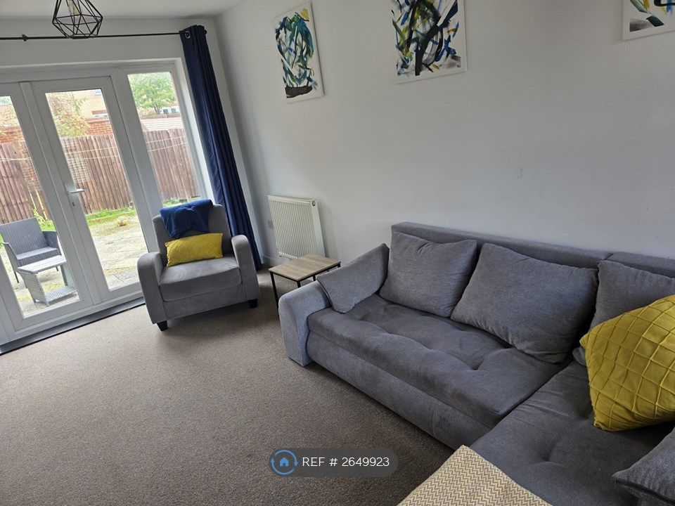 Property photo 3 of 8