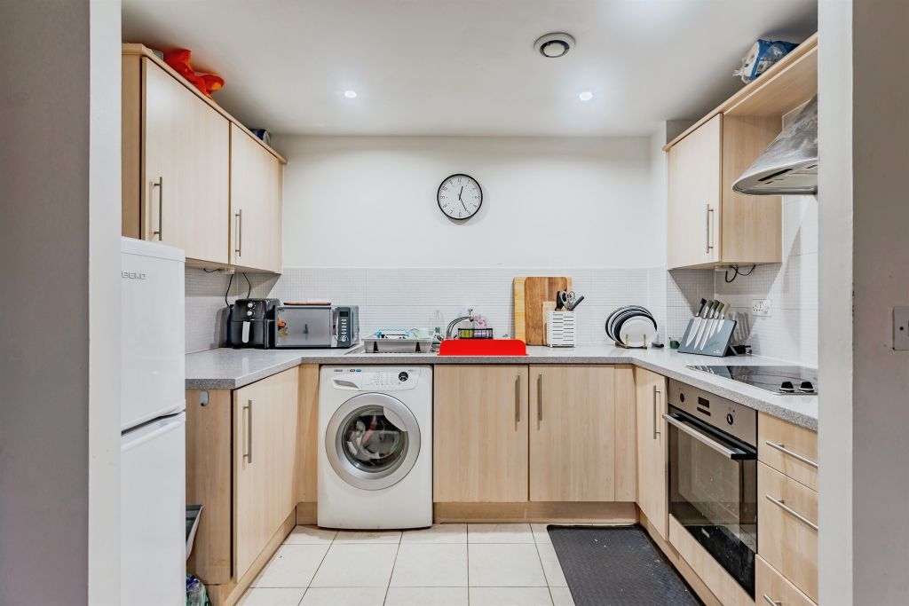 Property photo 3 of 10