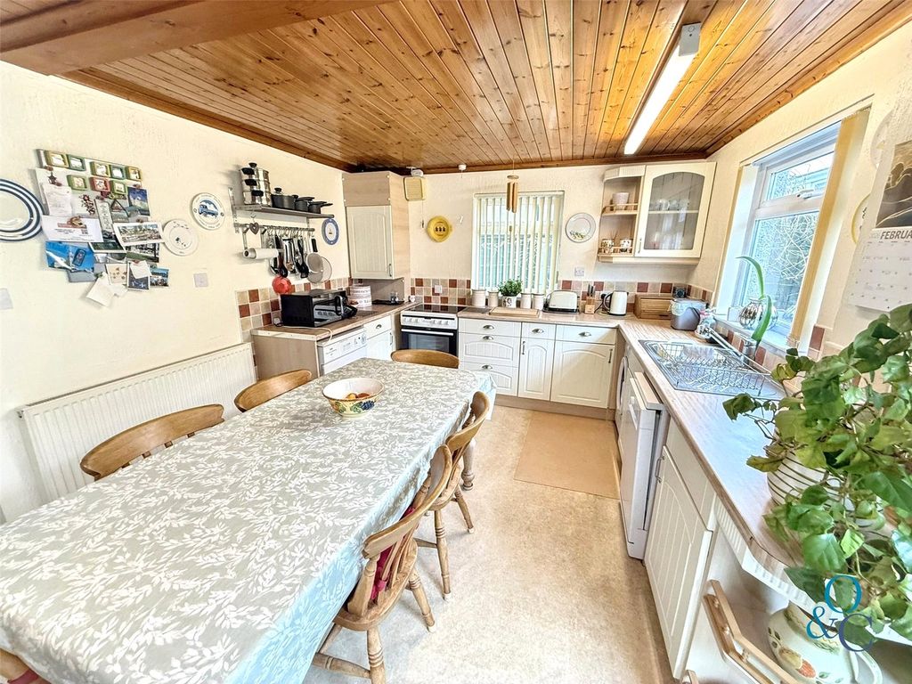 Property photo 3 of 14 Picture No. 43