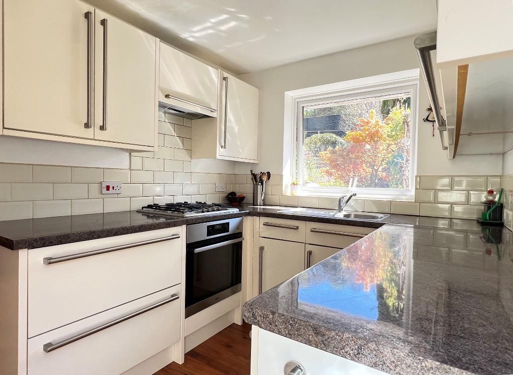 Property photo 3 of 11 Photo 3