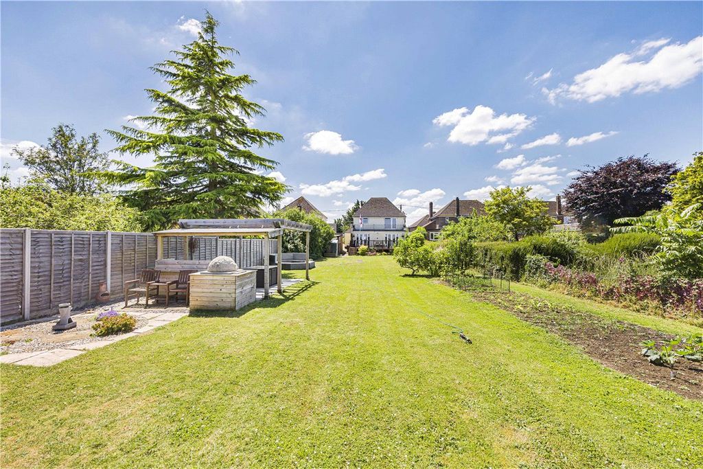 Property photo 2 of 30 Picture No. 41