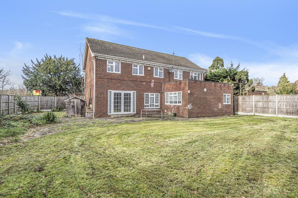 Property photo 3 of 10 External View