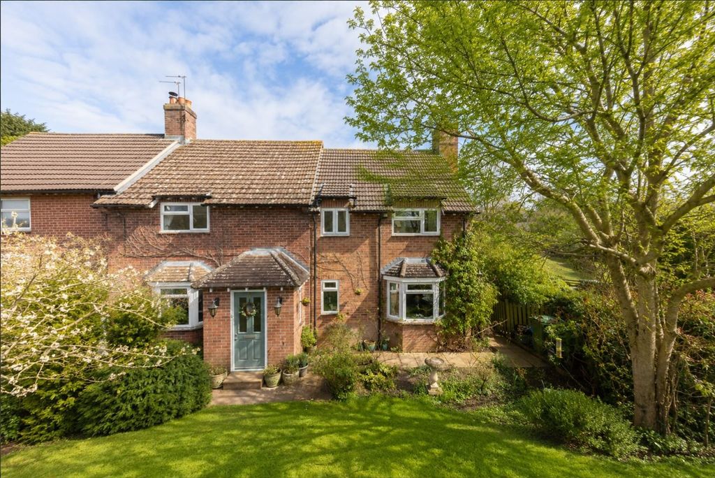 Property photo 1 of 21 4936410