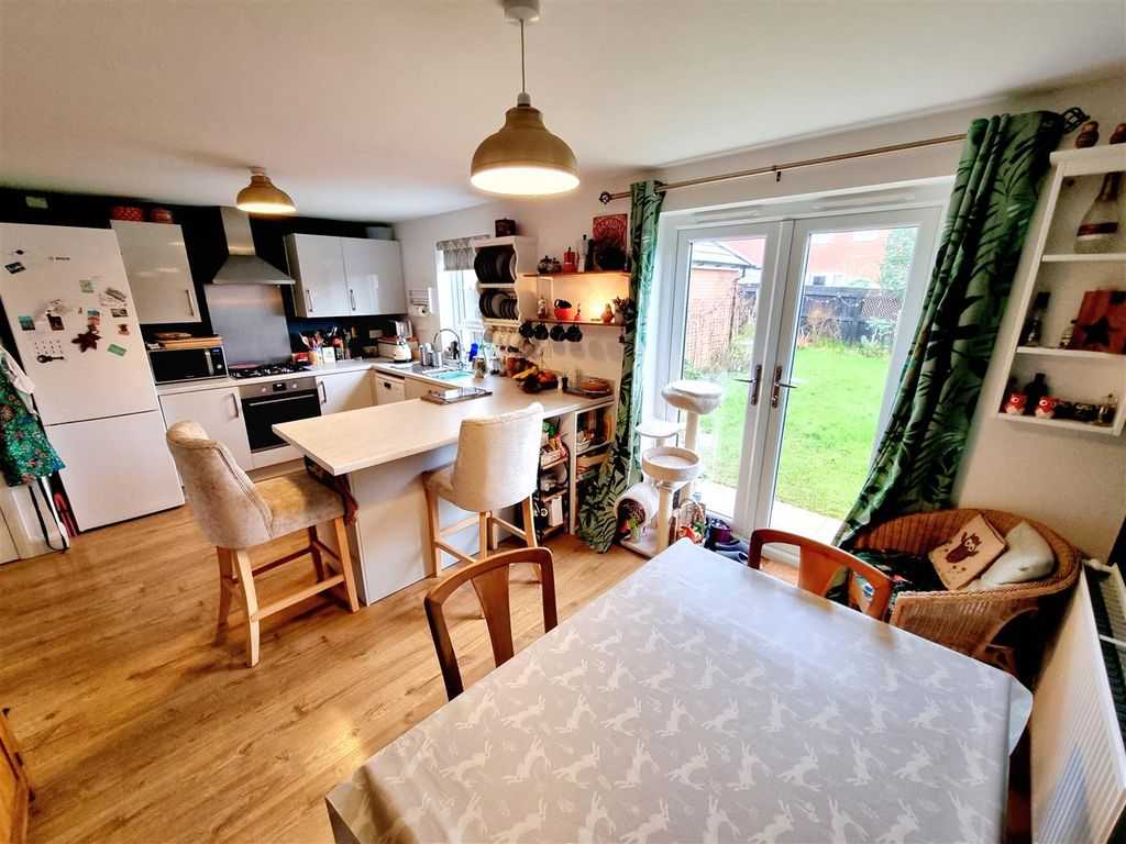 Property photo 2 of 16 Kitchen &amp; Dining 1.Jpg