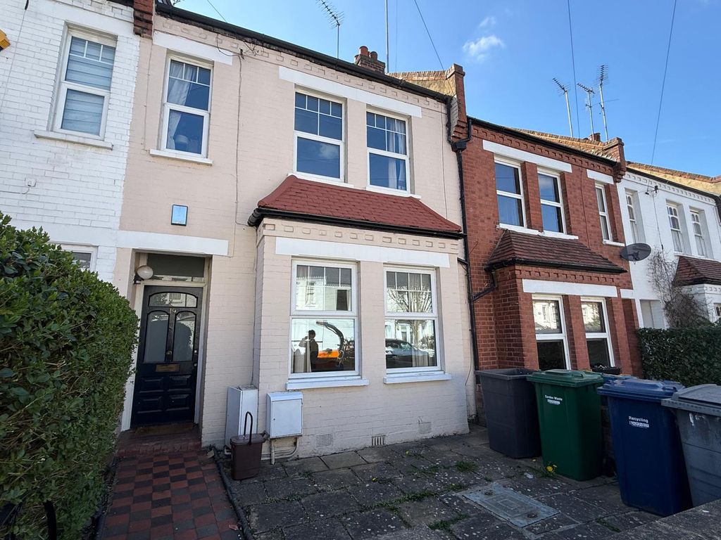 Property photo 1 of 12