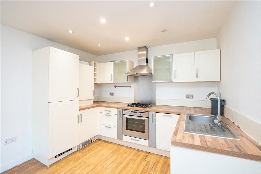 Property photo 3 of 9 Kitchen Lounge/Diner