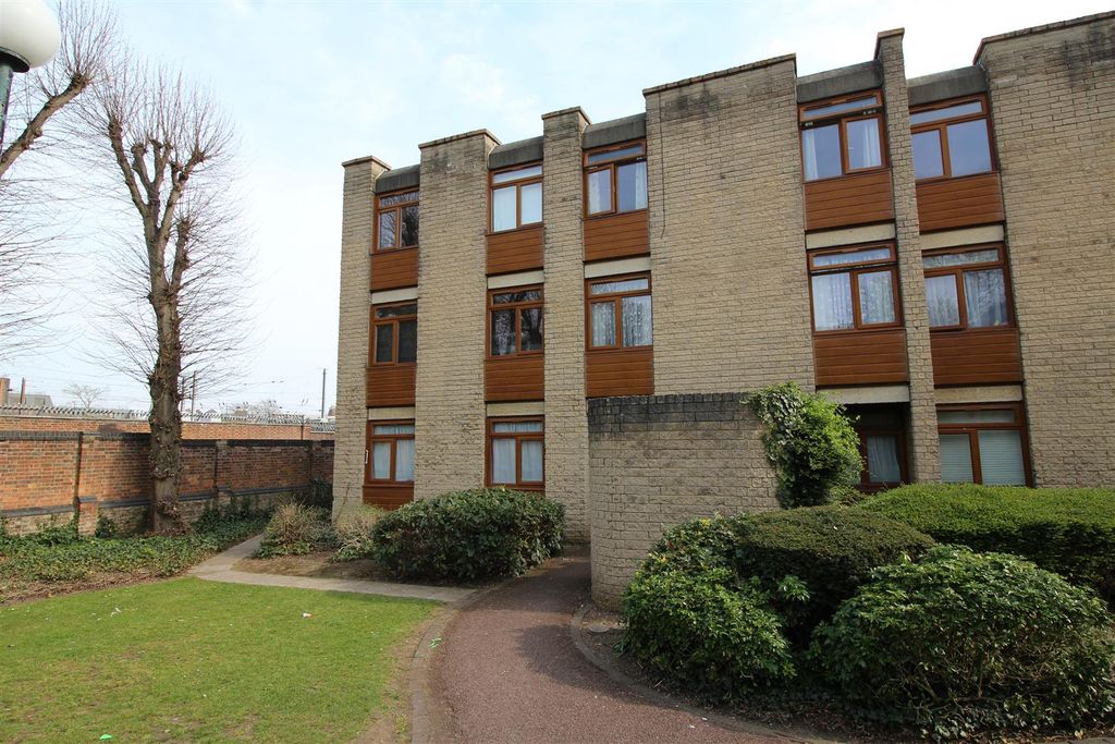 Property photo 1 of 10 Img_0133.Jpg
