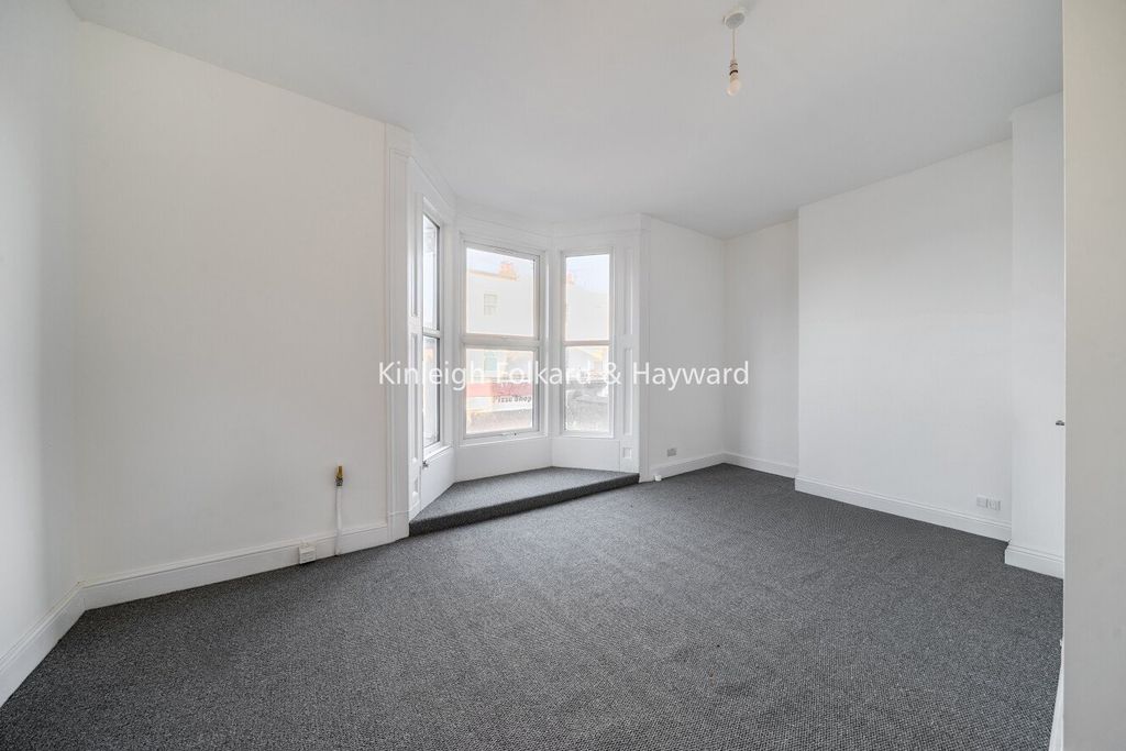 Property photo 1 of 13 Picture No. 02