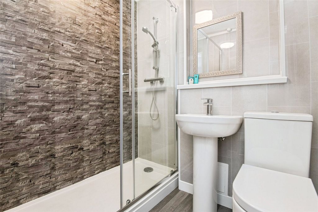 Property photo 2 of 11 Picture No. 04