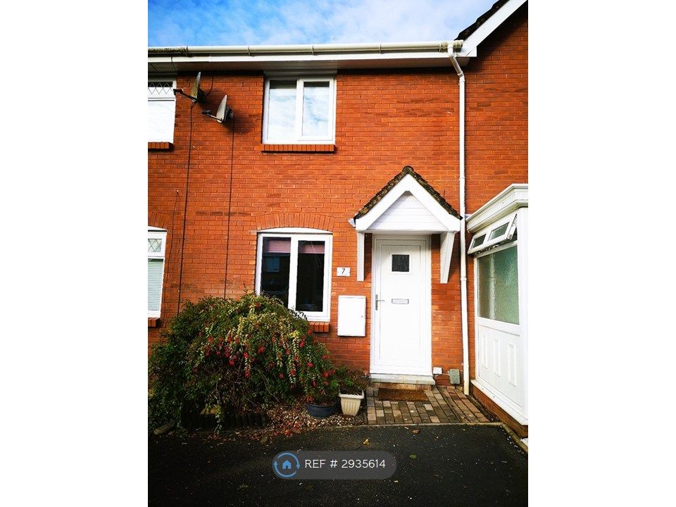 Property photo 2 of 10