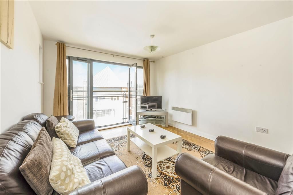 Property photo 2 of 8 Living Room