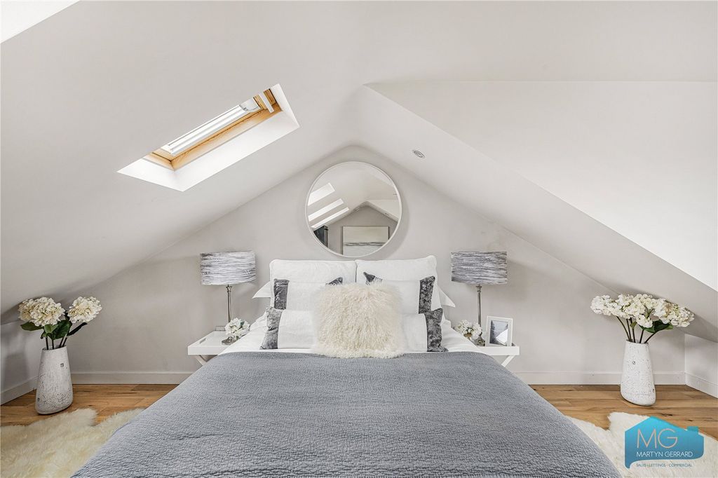 Property photo 3 of 38 Picture No. 55