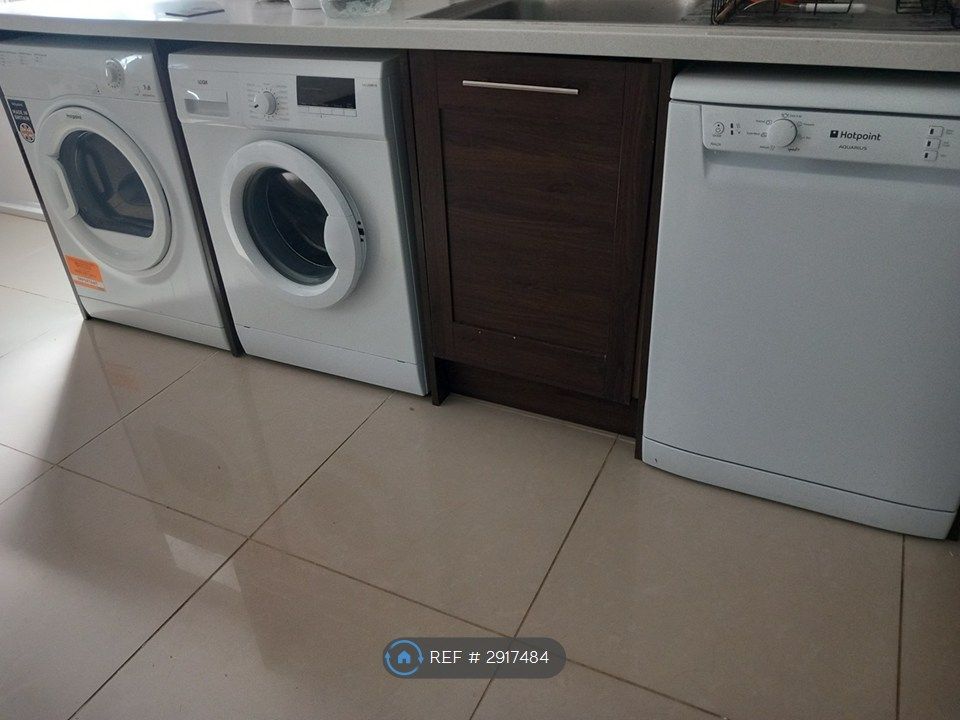 Property photo 1 of 11 Washing Machine, Dish Washer & Dryer
