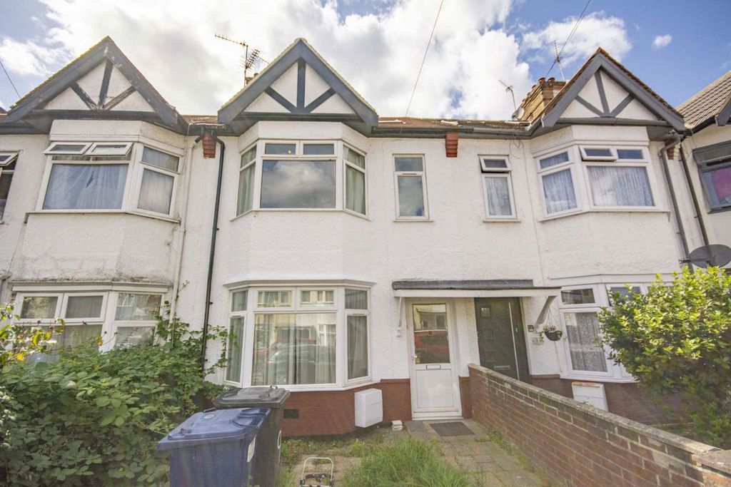 Property photo 1 of 6