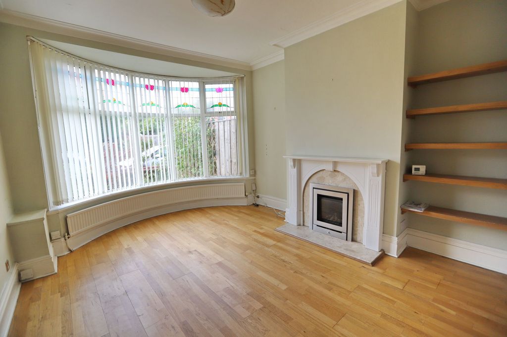 Property photo 3 of 18